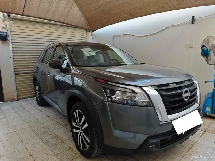 للبيع نيسان باثفايندر 2023 فئة SV جديده 0