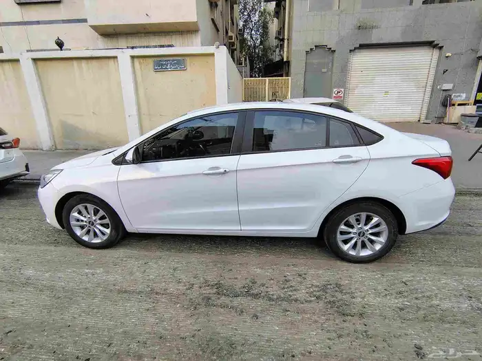 شيري اريزو 5 2023 2