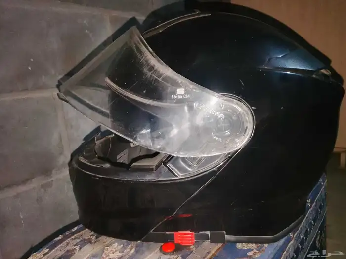 خوذة دراجه ناريه مقاس s55_56cm بحاله جيده ماركة اصليه ZR 0