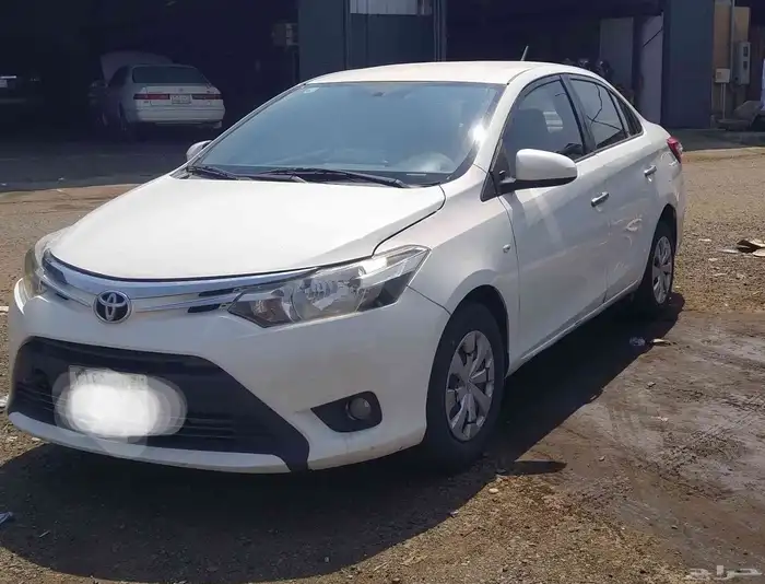 تويوتا يارس 2015 للبيع 0