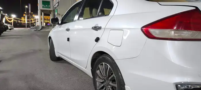 سوزوكي سياز 2020 فل ابشن GLX 5