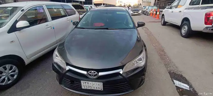 Toyata Camry _2017_for Sale in condition. 3