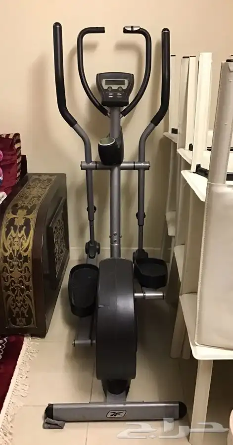 الة رياضة شبه جديدة للبيع 0