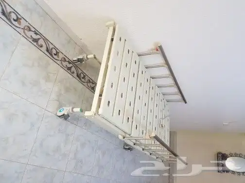 سرير طبي كهربائي شبه جديد 2