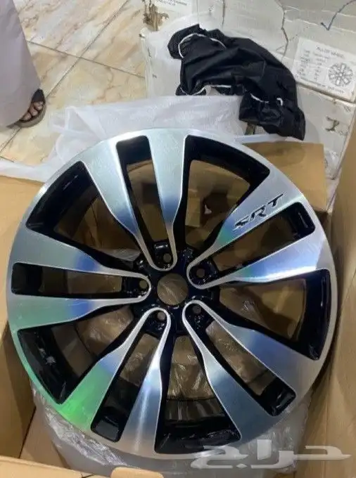 طقم جنوط دوج SRT موديل 2014 0