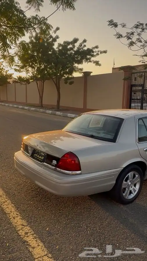 فورد فكتوريا 2011 0