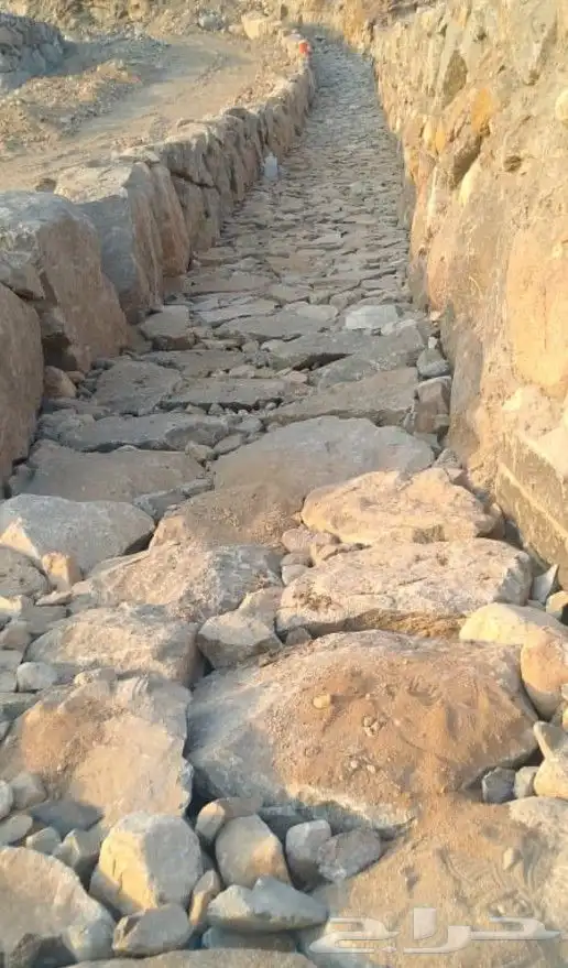 معلم حجرربراب 2