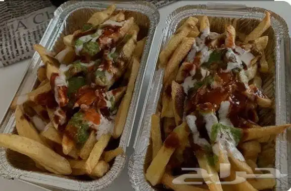 يوجد عمال بوفيه وعصبرات 4