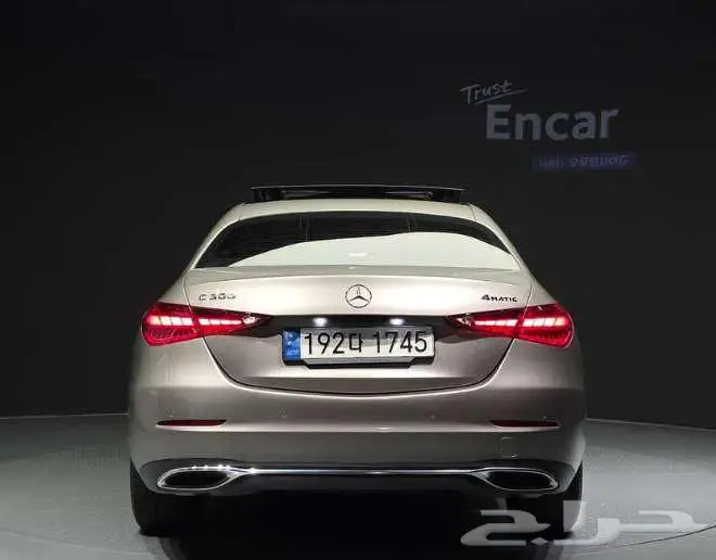 مرسيدس C300 2023 الميموني للاستيراد من كوريا 1