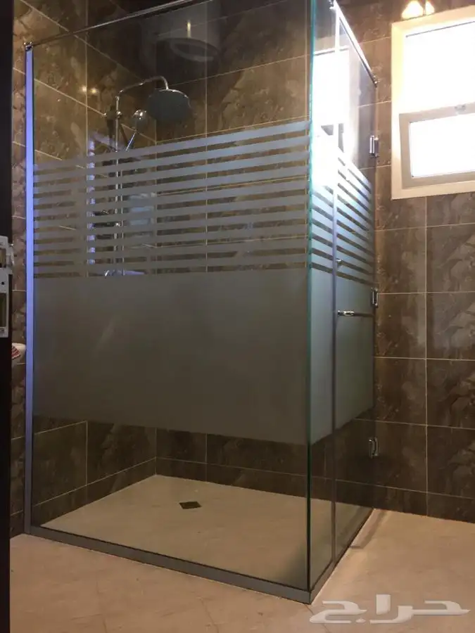 محل زجاج ومرايا 18