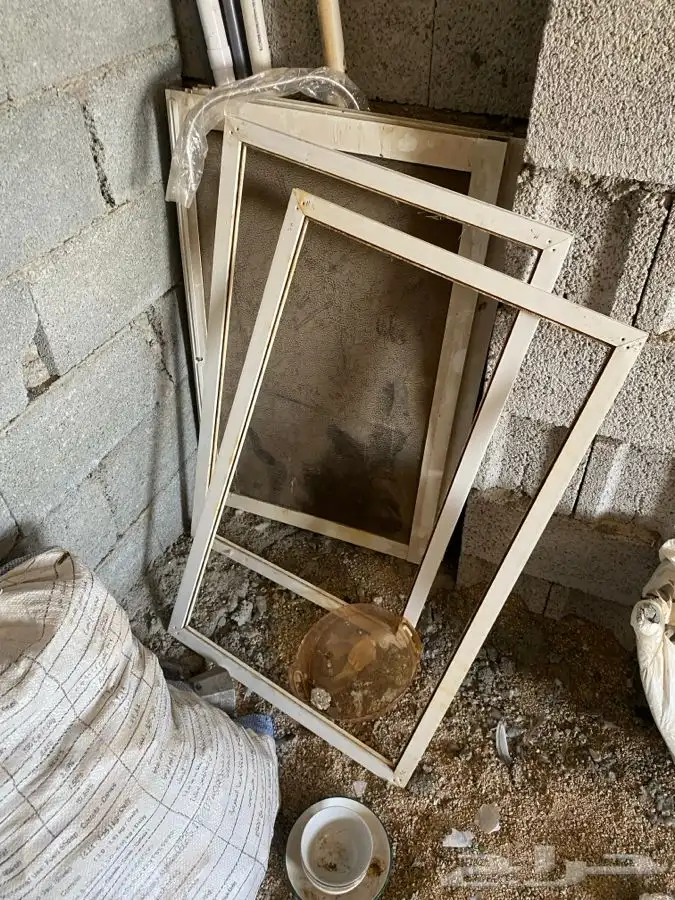 خزان 1000 لتر جديد و نوافذ و زير وشراب 4