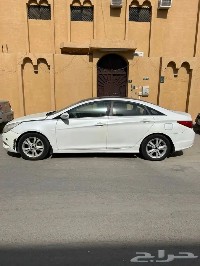 سوناتا 2011 ممشى 294 الف 0