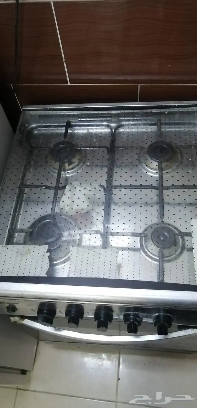 بوتكاز صغير اربع عيون 1