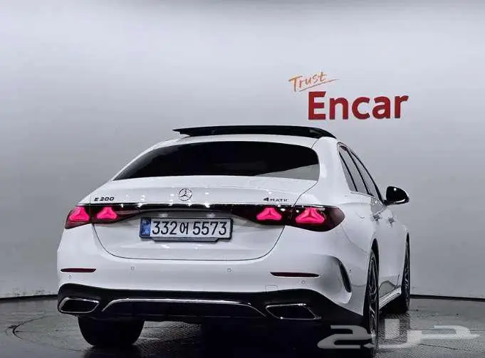 مرسيدس E300 2025 معرض الميموني للاستيراد 1