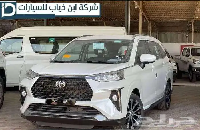 تويوتا فيلوز GLX بنزين 2025 كاش - اقساط 0