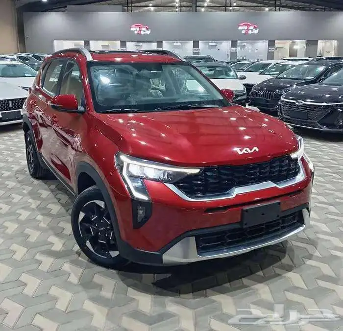 كيا سونيت فل كامل مطوره بفتحه سقف موديل2024 2