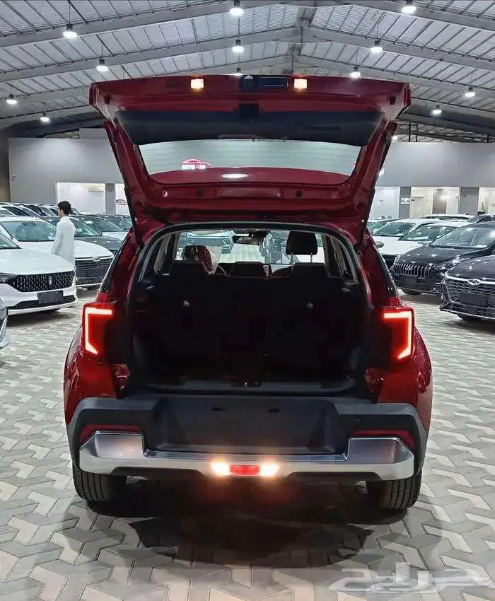 كيا سونيت فل كامل مطوره بفتحه سقف موديل2024 7