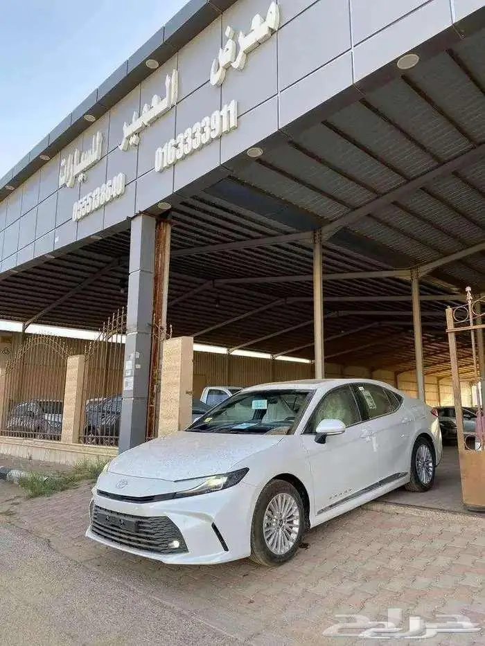 تويوتا كامري LE بنزين 2025 كاش و اقساط 0