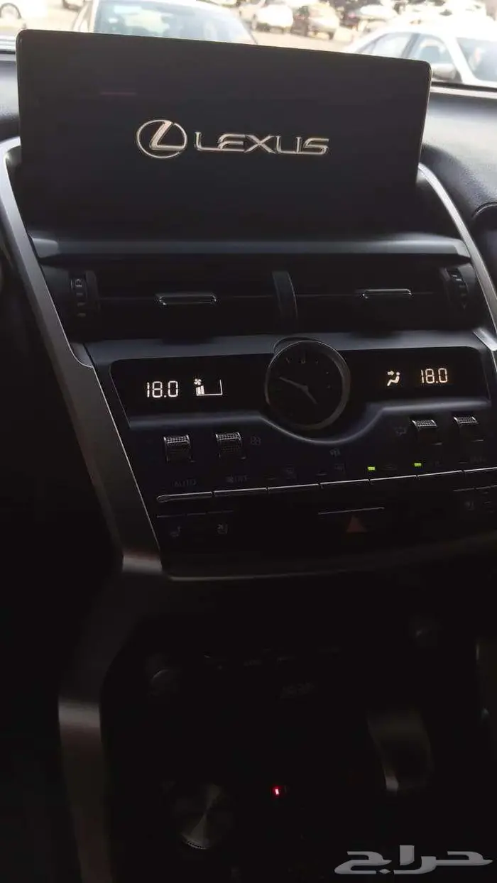 Lexus NX300 - 2021 6