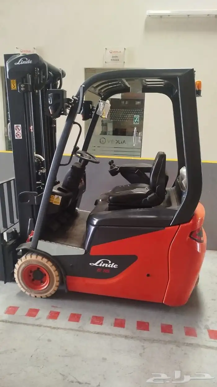 فورك لفت رافعة شوكيه للايجار اليومي والشهري 2