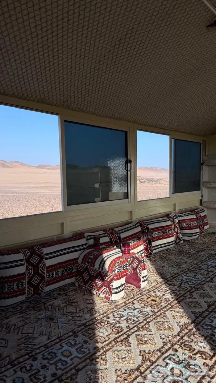 غرفه كرفان مجلس مشب 16