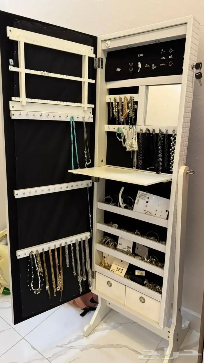 مرايا للاكسسوارات للبيع 1