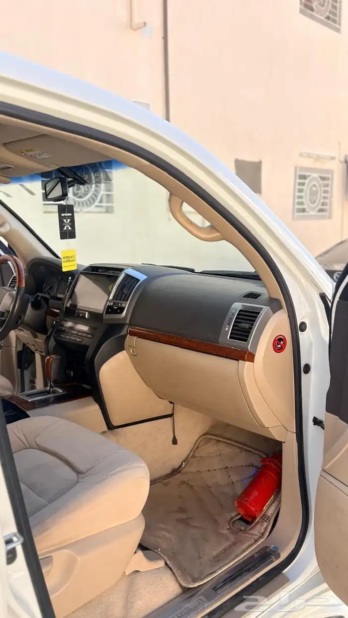 لاندكروزر جي اكس ار 2015 1