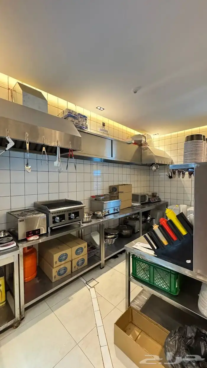 تجهيزات مطعم للبيع 1