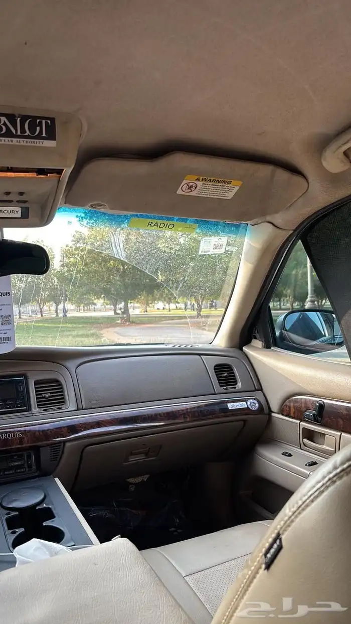 فورد ماركيز 2004 . 2