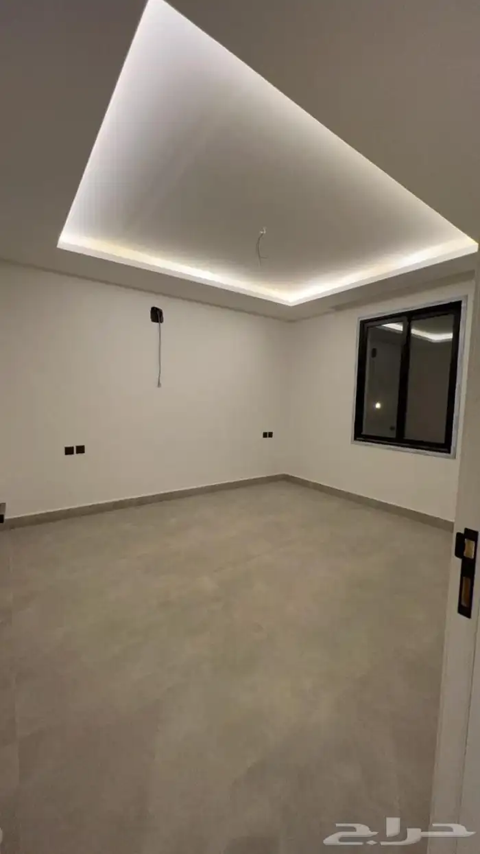 شقة للإيجار دور أول الرياض حي الملقا 80.000 2