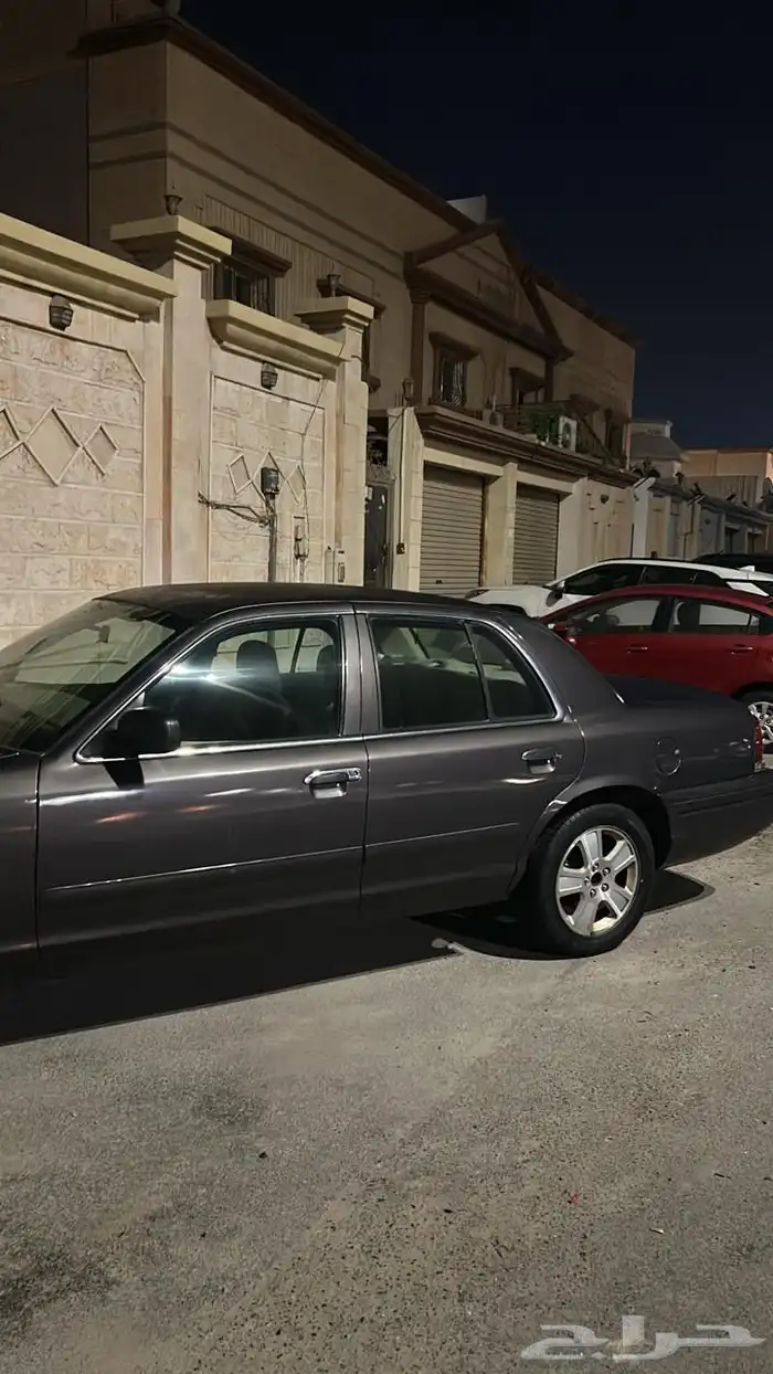 FORD CROWN VICTORIA 2007 0