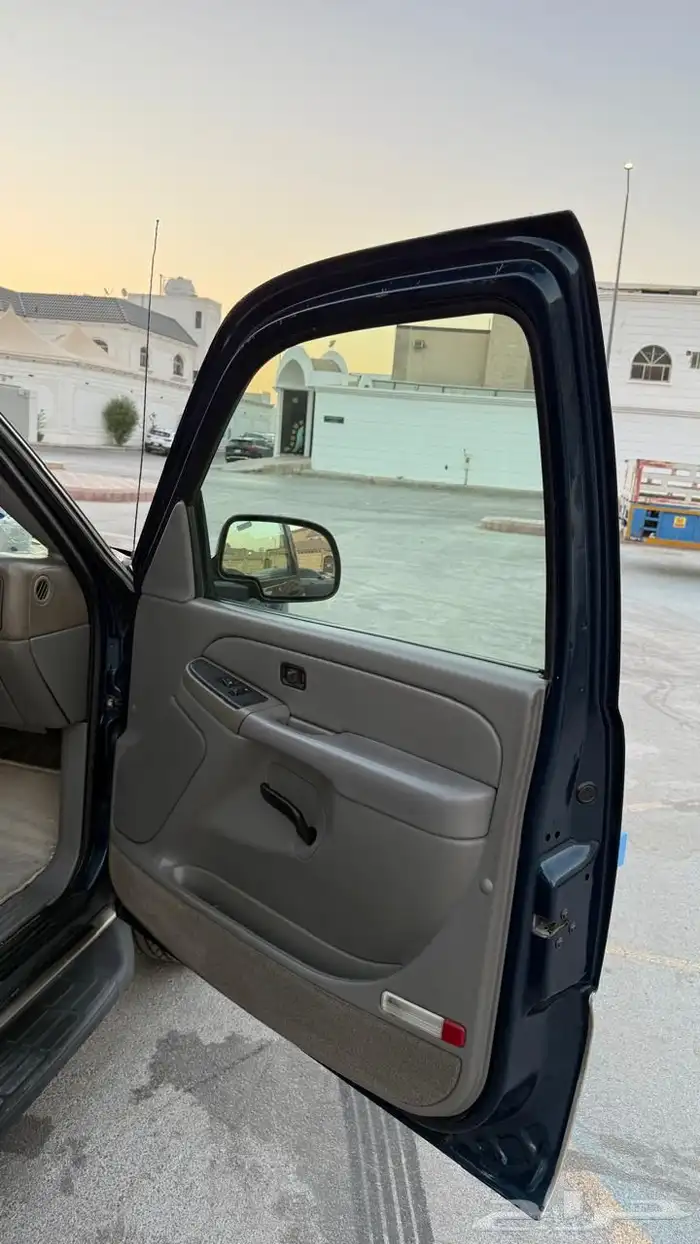 تاهو 2005 نظيف 15