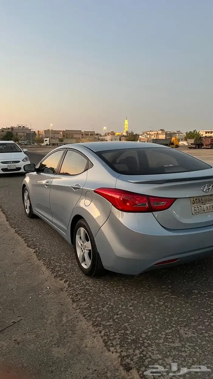 للبيع هيونداي النترا 2