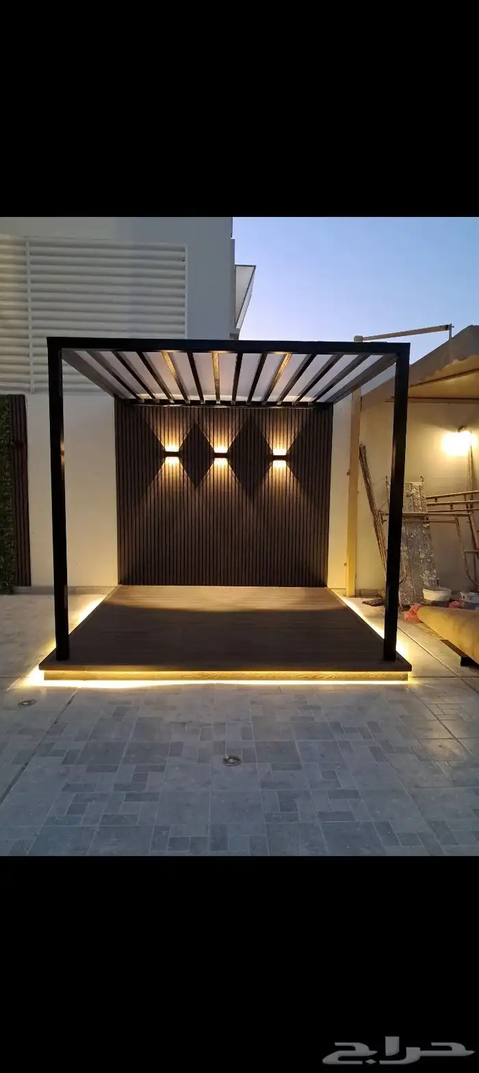 بديل خشب وعشب صناعي عاشب برضه جداري 18