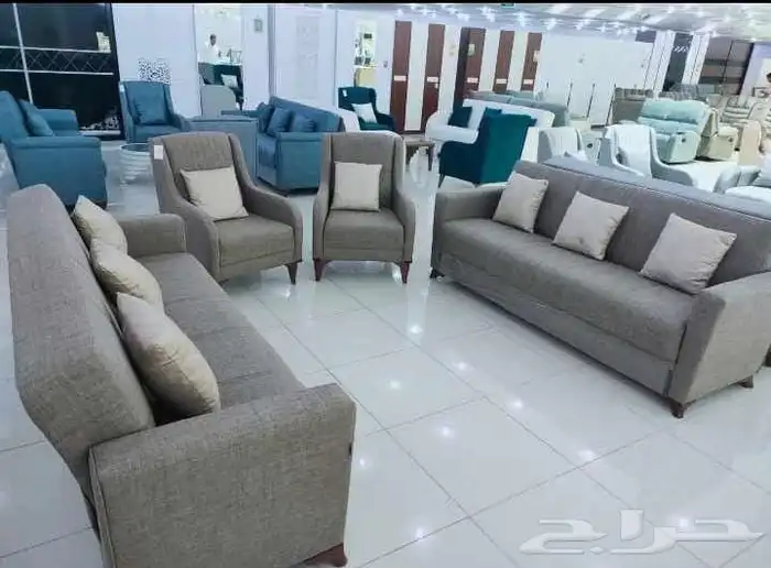 مفروشات الظامري 0