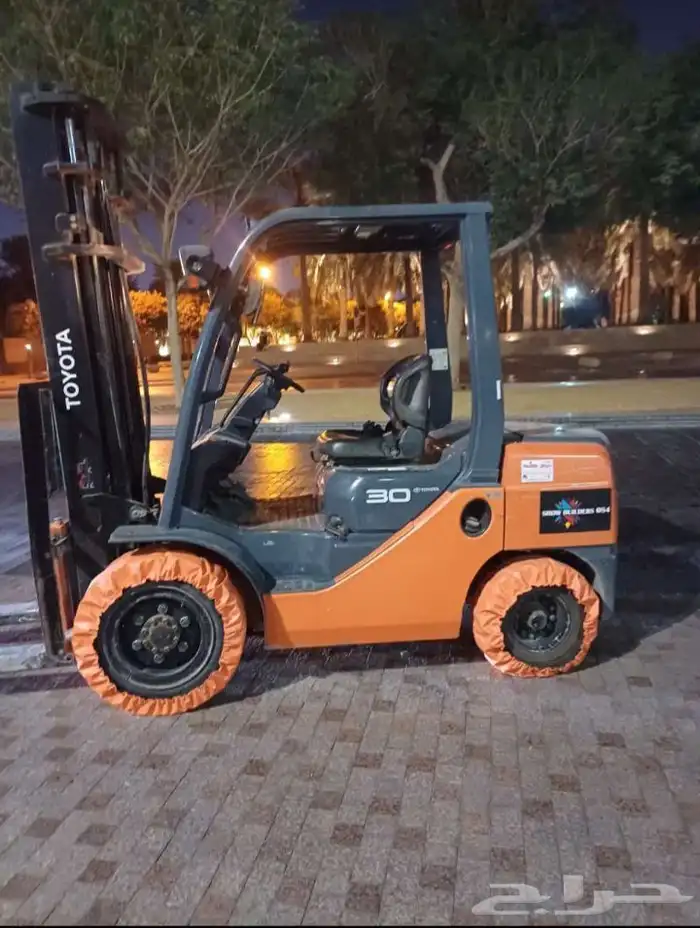 فوركلفت رافعات شوكيه للايجار 2025 7