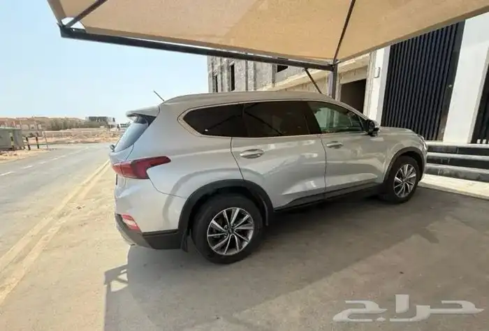 للبيع جيب سنتافي 2019 بنزين المالك الأول من الوكالة 1