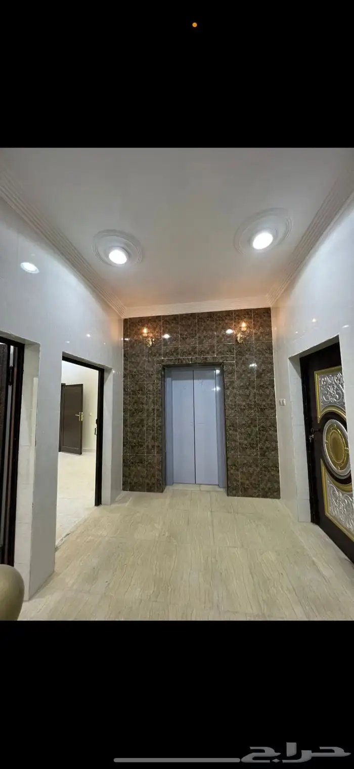 عمارة في منطقة عسير تجارية وسعرها 2 مليون و200 الف 8