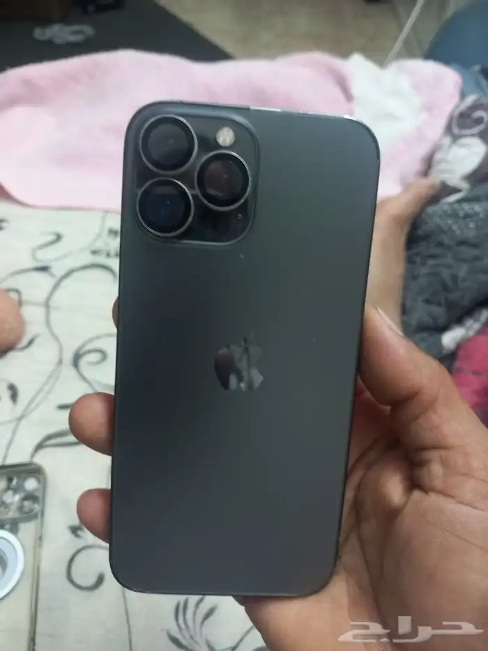 ايفون 13 بروماكس نظيف ع الشرط 256 بطاريه 84 4