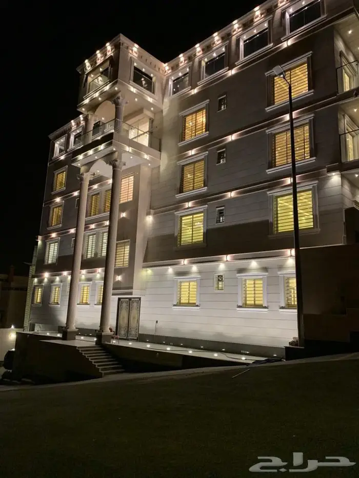 شقة فاخرة بالمحالة 1