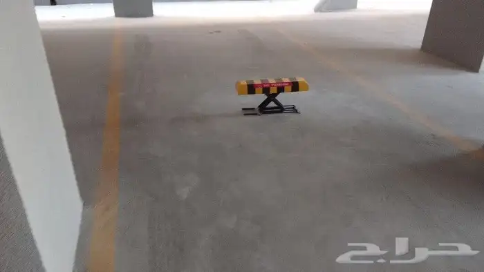 كاميرات مراقبه حاجز مواقف للسيارات بواب دخول لليسارات الاقفا 8