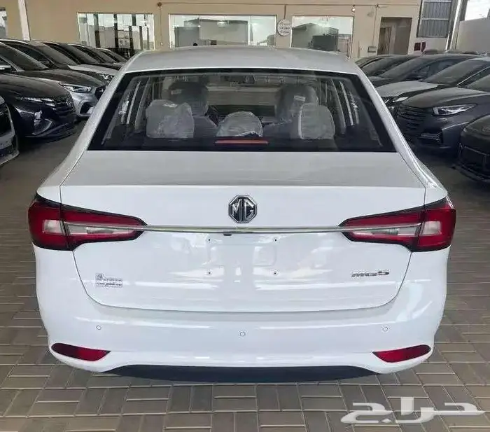 يوجد جميع السيارة بدون دفعة اولى شرط 6