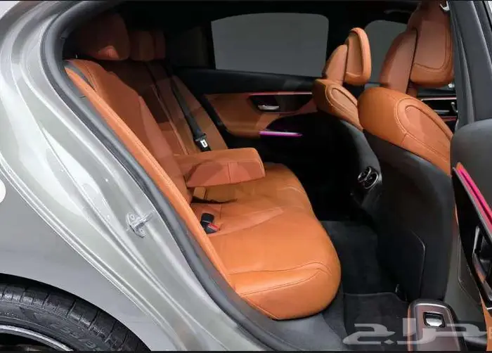 مرسيدس C300 2023 الميموني للاستيراد من كوريا 8