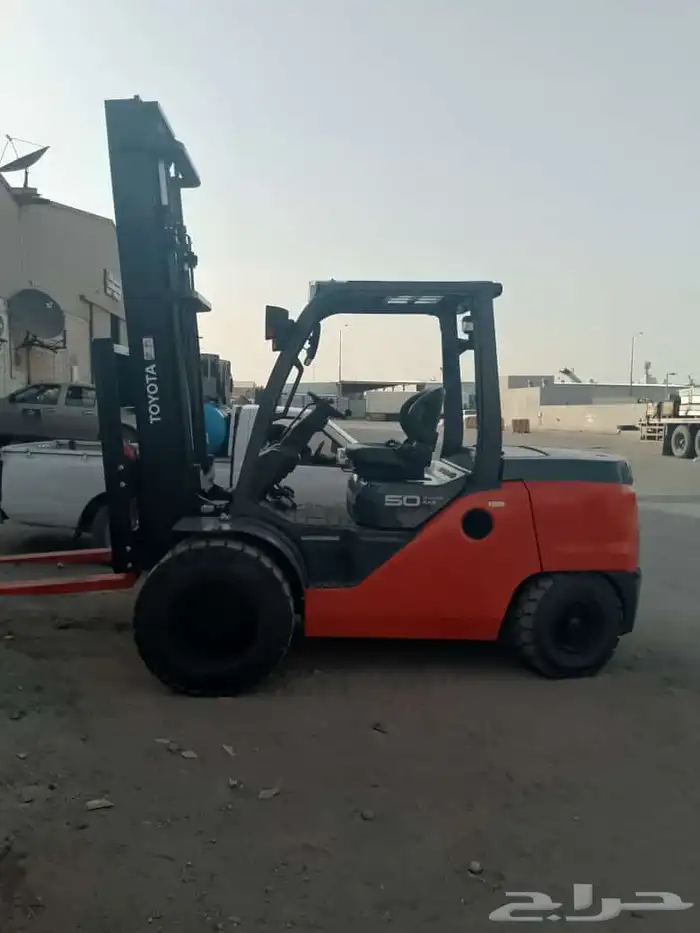 فوركلفت رافعات شوكيه للايجار 2025 6