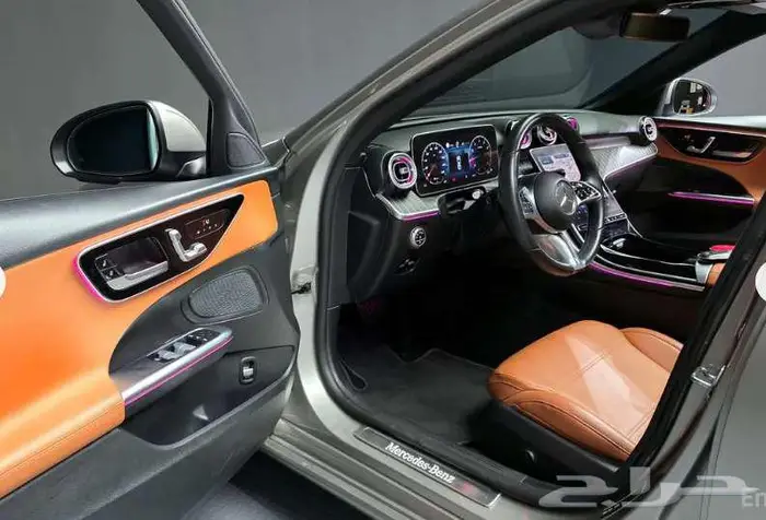 مرسيدس C300 2023 الميموني للاستيراد من كوريا 6