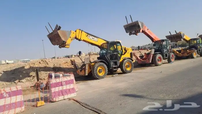 تليهندر 17متر للإيجار شهري يومي مشاوير في الرياض وخارج الريا 2