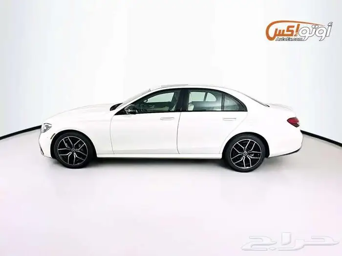 2022 مرسيدس E 350 2