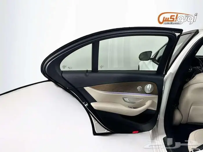 2022 مرسيدس E 350 13