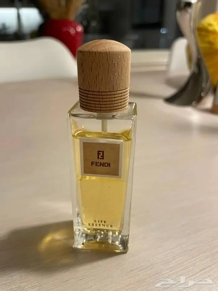 عطر فندي القديم الاصلي 2