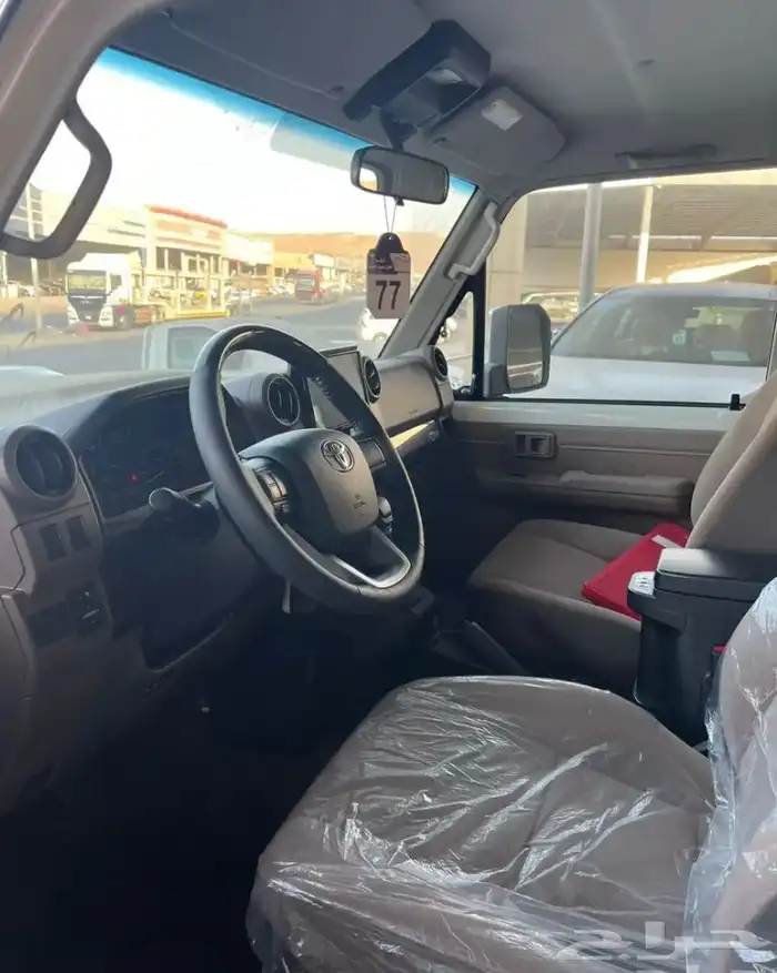 تويوتا شاص 2025 بنزين فل سلق بريمي 7